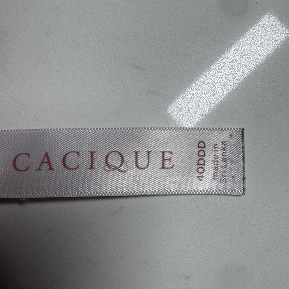 Cacique Pink and Red Seamless Underwire Bra - Picture 5 of 5